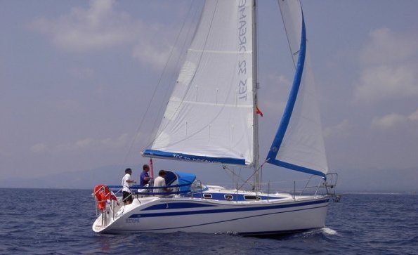 tes 28 sailboat