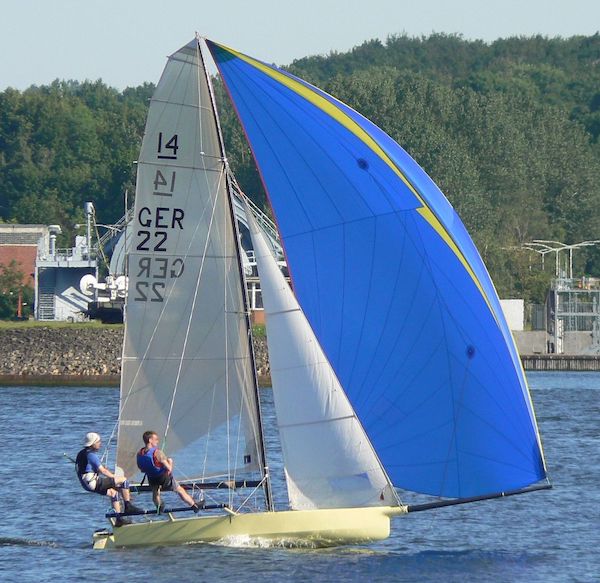 i 14 sailboat