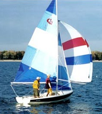cl14 vs cl16 sailboat