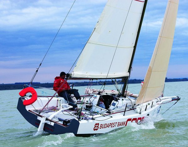 code 8 sailboat