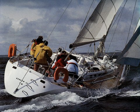 SailboatData.com - FIRST 456 (BENETEAU) Sailboat