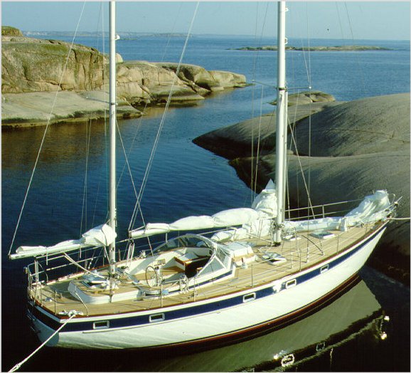 HALLBERG-RASSY 42 (ENDERLEIN) photo