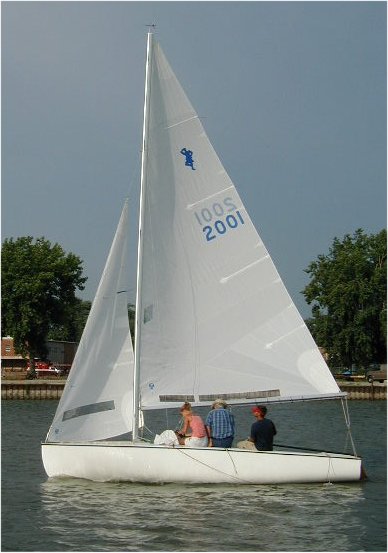 SailboatData.com - HIGHLANDER Sailboat