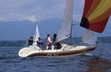 SailboatData.com - FUN 23 Sailboat