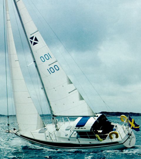 maxi 100 sailboat