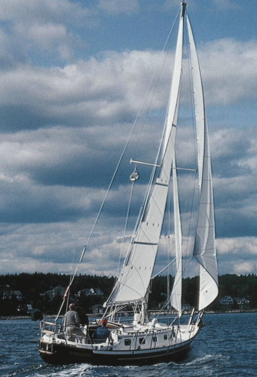 sailboatdata pacific seacraft 34