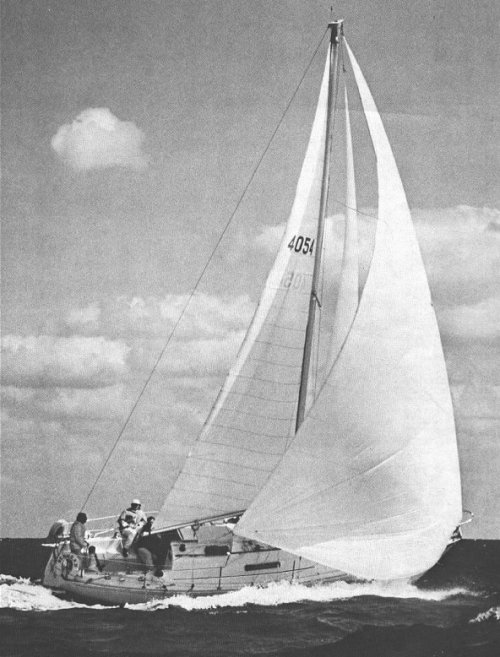 compac 35 sailboat data