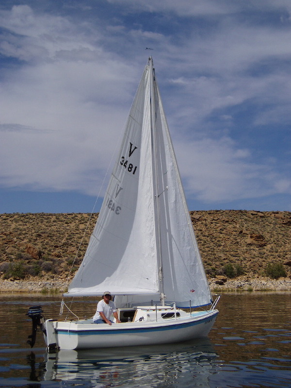 SailboatData.com - VENTURE 21 Sailboat For Sale