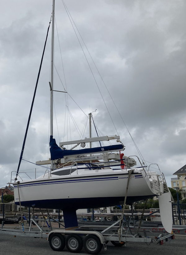 maxus 22 sailboat data