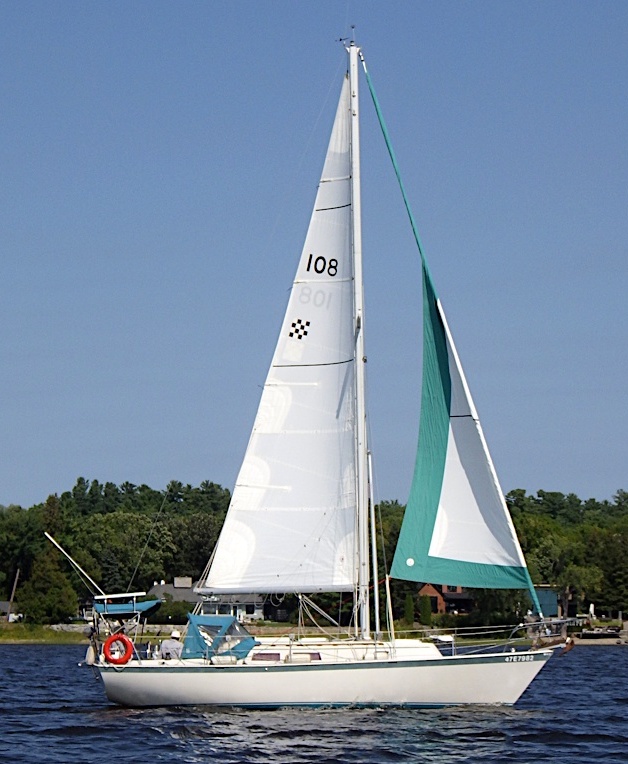 sailboatdata.com