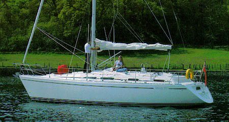 sailboatdata moody 38