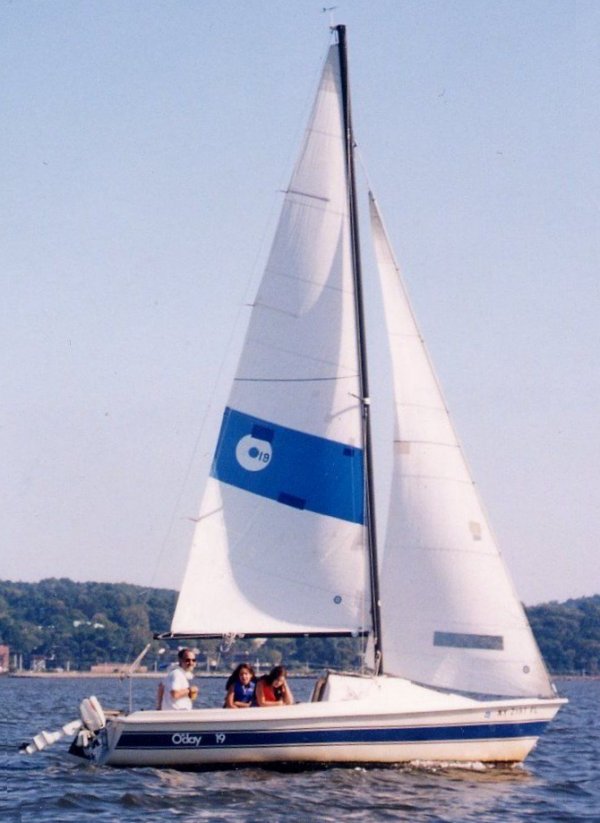 o'day mariner sailboatdata