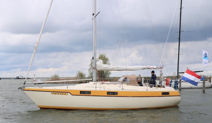 PIEWIET 1050