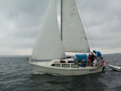 Reinell 27 rebadged Cheetah 26 basis for Sun 27 sailboat